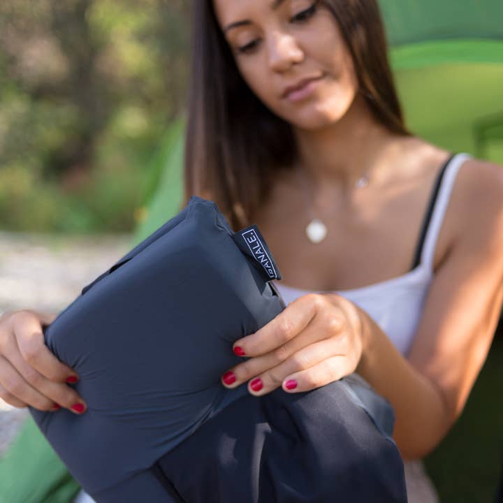 Banale - Wholesale Travel Pillow - Omni Pillow13