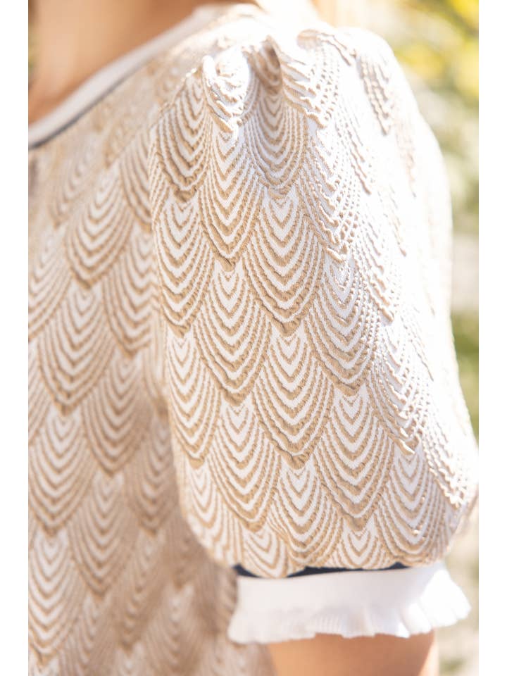 Taupe 35049 Gestreepte Ruffle Band Golvend Patroon Gebreide Top voor groothandel op Faire