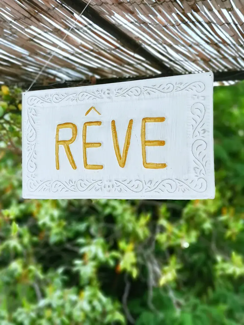 Nayda Diaries - Wholesale Wall Accent - DREAM metal decorative plate0