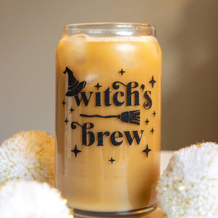 Verre à bière Witch's Brew pour la vente par Butler Design Co.