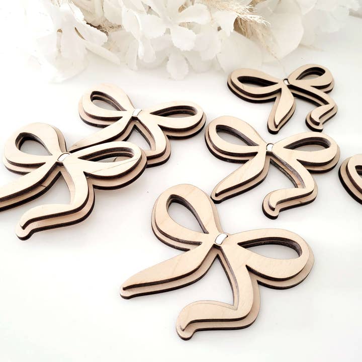 CW Evenements - Wholesale Wall Decor - Kids & Baby - Wooden Bows Wall Decor1