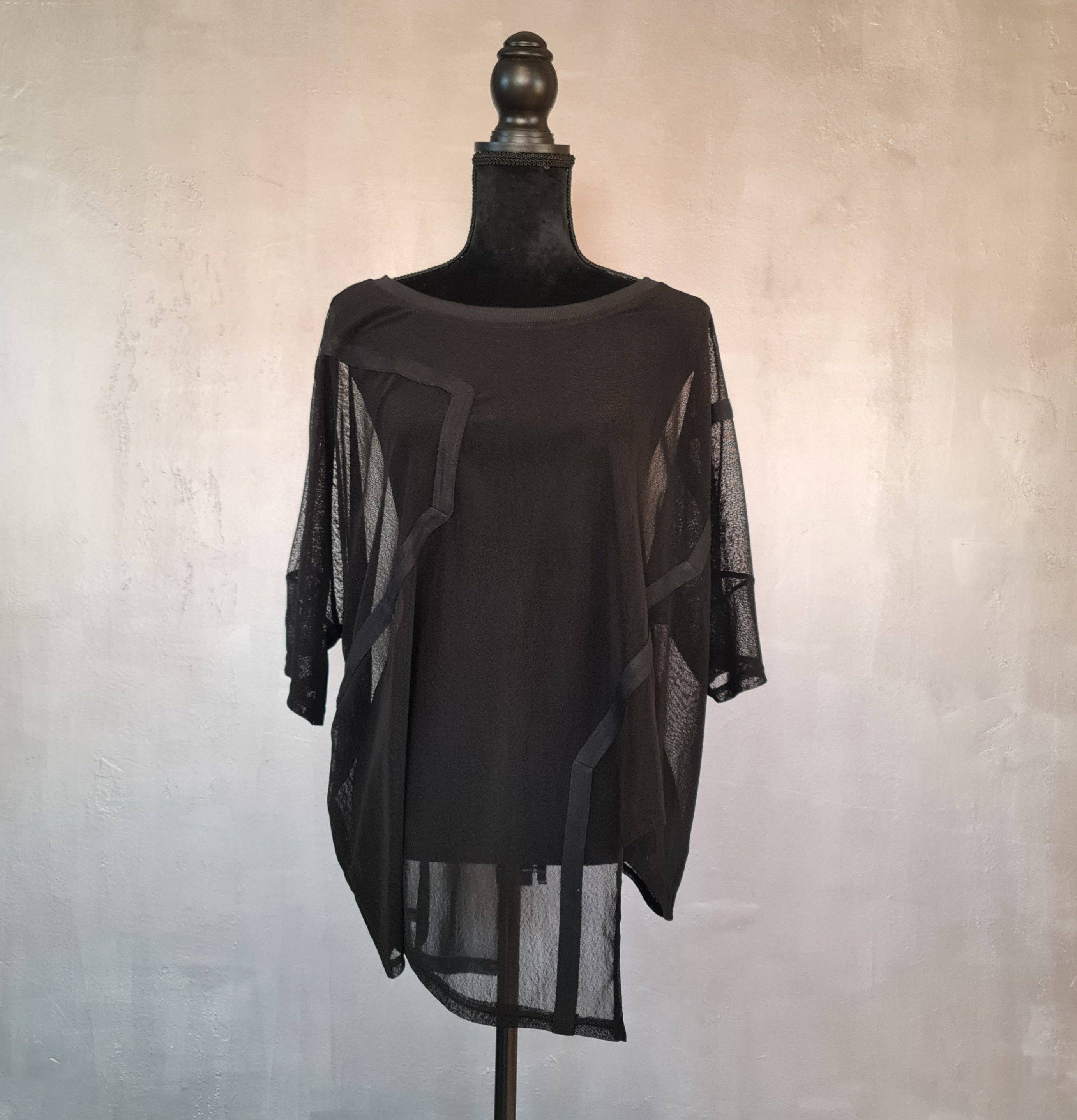 Simple Moderne – Großhandel T-Shirt – Damen – Simple Moderne Street Punk T-Shirt mit unregelmäßigem Design21