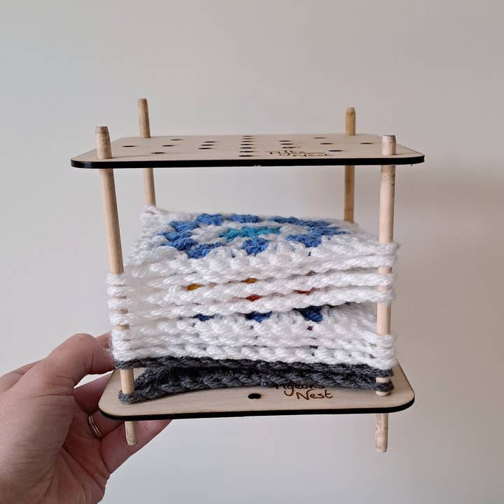 The Pigeon's Nest – Großhandel Strick-/Häkelzubehör – Grannies On The Go – Reise-Blocking-Board-Set3