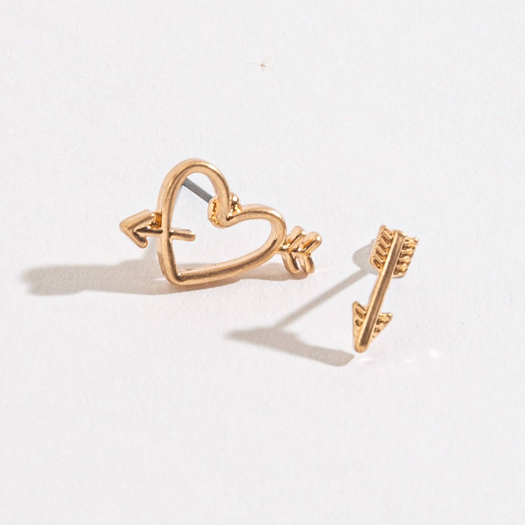 Elsie & Zoey - Wholesale Stud/Post Earrings - Heart & Arrow Gold Stud Buds Earrings