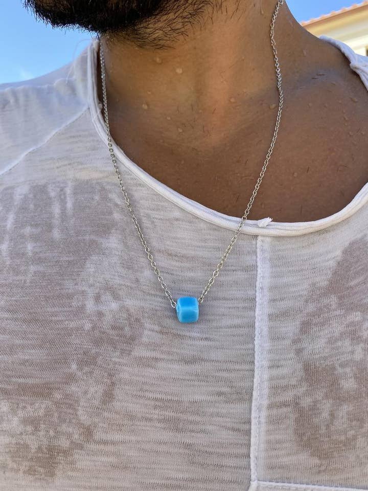 Collana da uomo, collana da uomo con perline blu per la vendita all'ingrosso da parte di Christina Christi