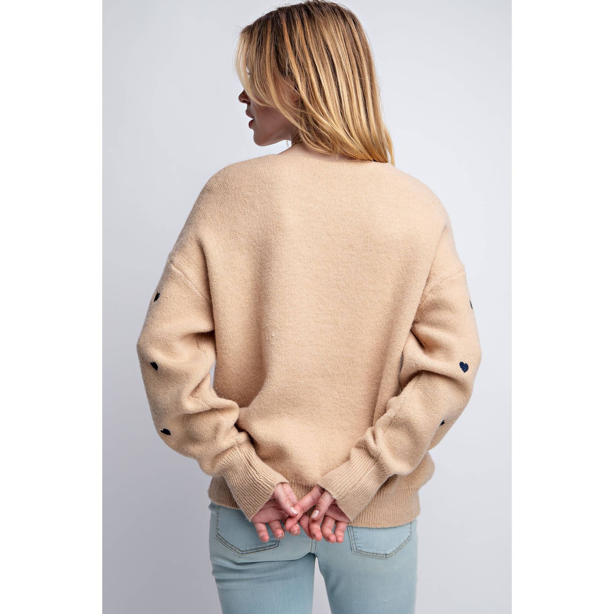 Sweet Generis - Wholesale Knit Sweater - Women's - HEART PATTERN BOXY KNIT PULLOVER SWEATER21