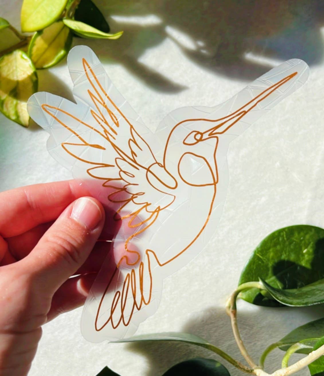 Prismatic Kitty – Engroshandel Solfanger – Kolibrivinduesdekoration | Klæbende regnbuefolie6