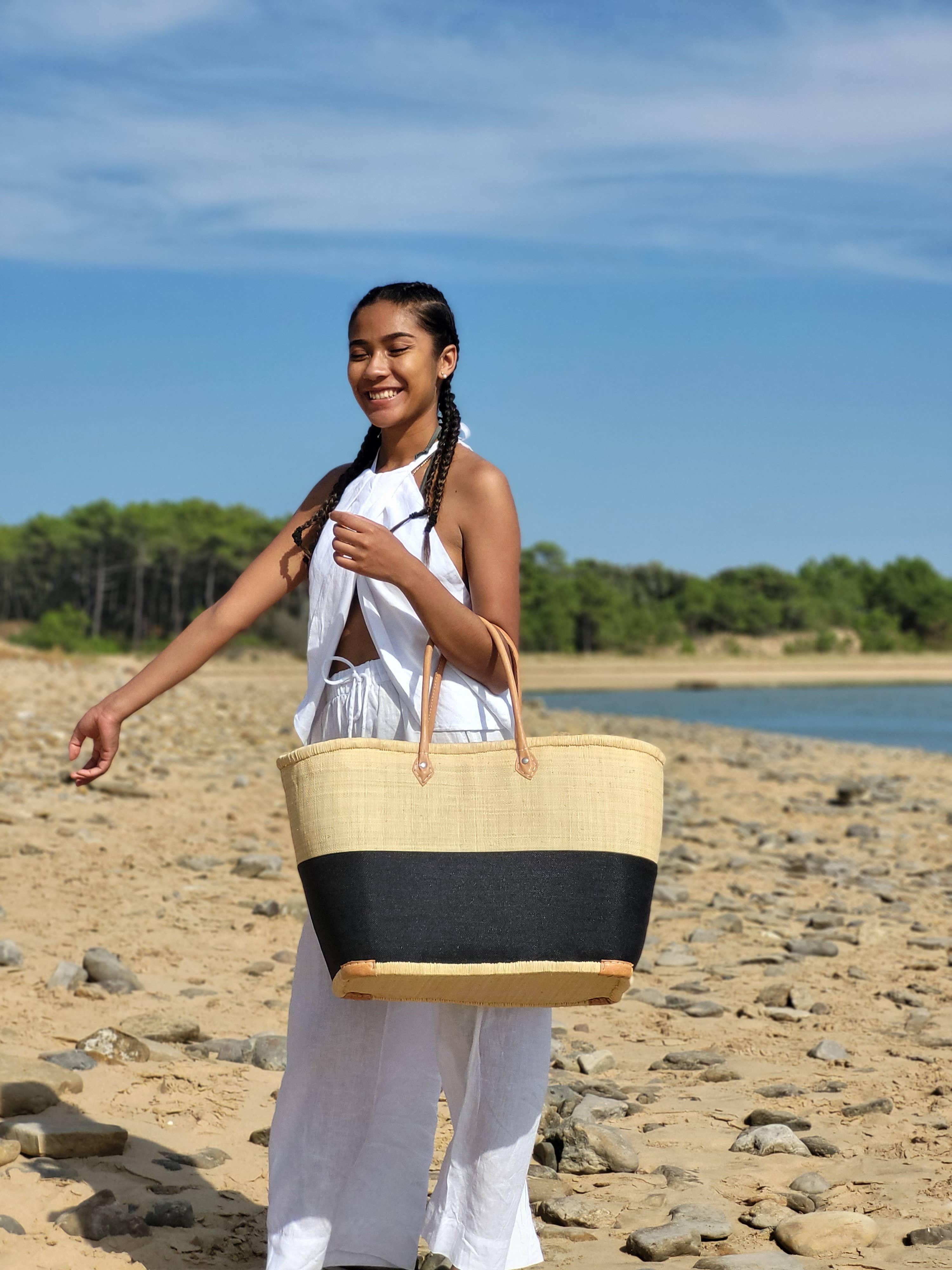 Nature et Fibre - Wholesale Beach Bag - Extra large family beach bag, straw beach basket,4