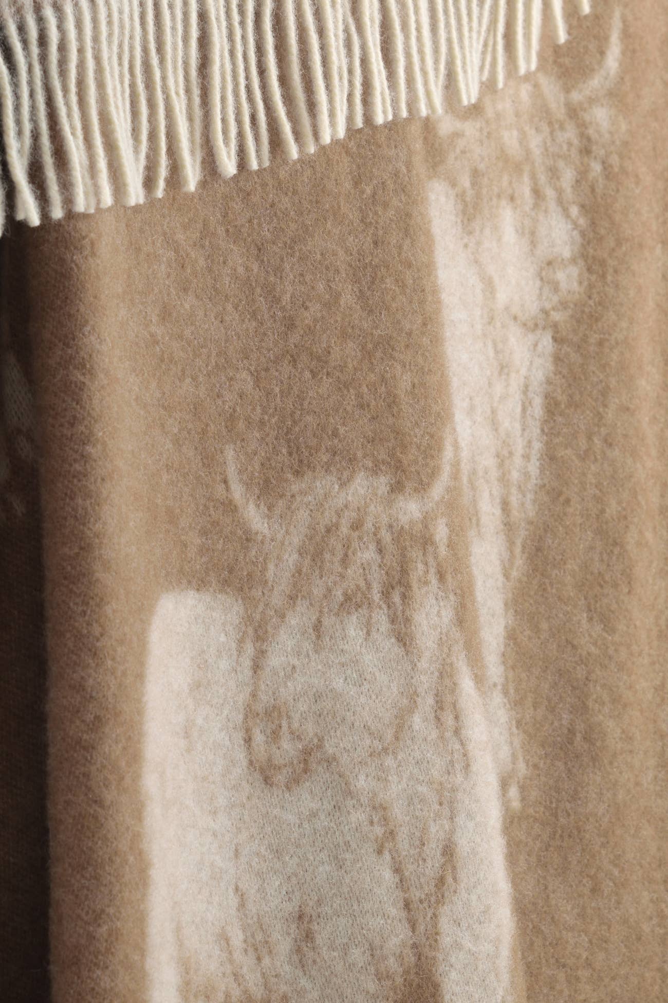 JJ Textile – wholesale Throw blanket – Highland Cow Brown Pure Wool Throw4