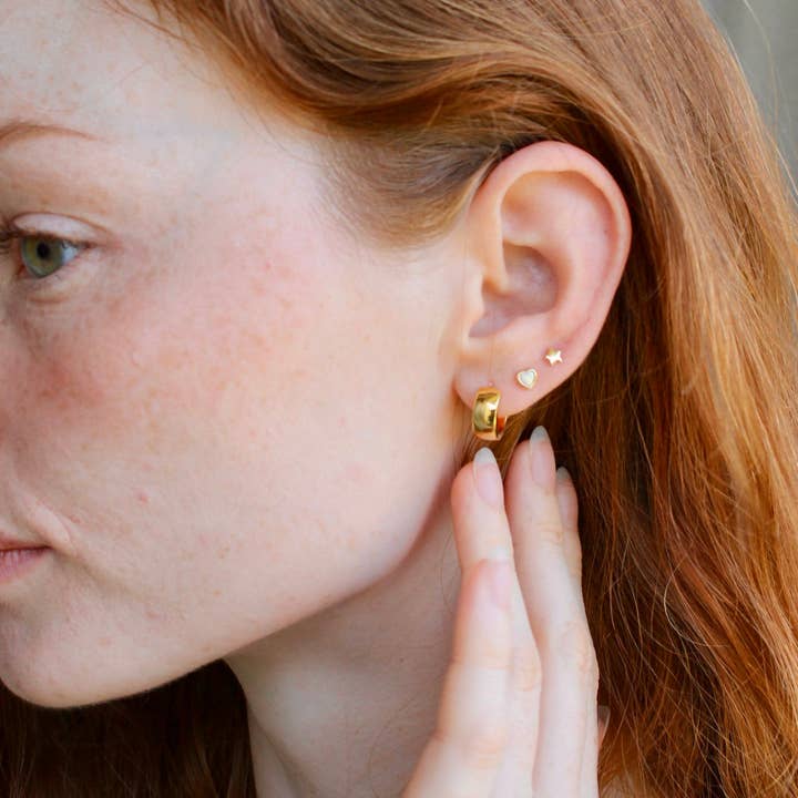 Kris Nations - Wholesale Huggie Earrings - Wide Hinged Huggie Hoop Earrings2