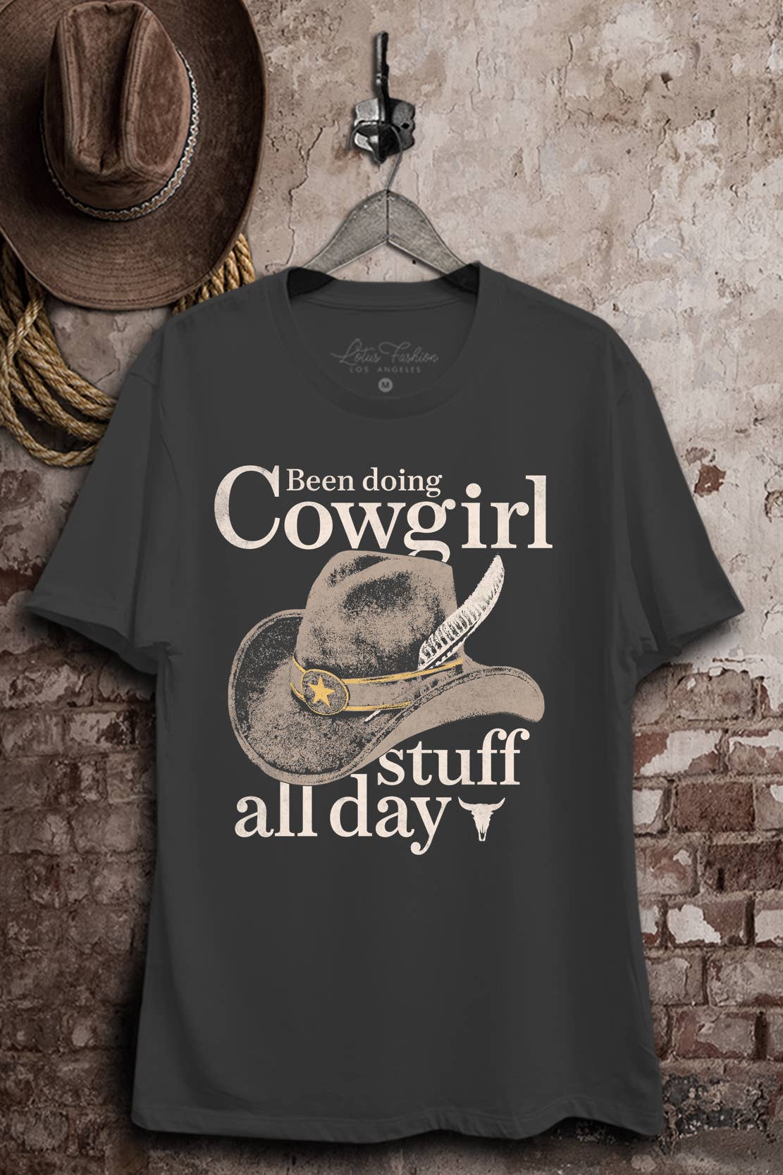 Lotus Fashion Collection - Vendita all'ingrosso Maglietta stampata - Donna - Top grafico da cowgirl per tutto il giorno2