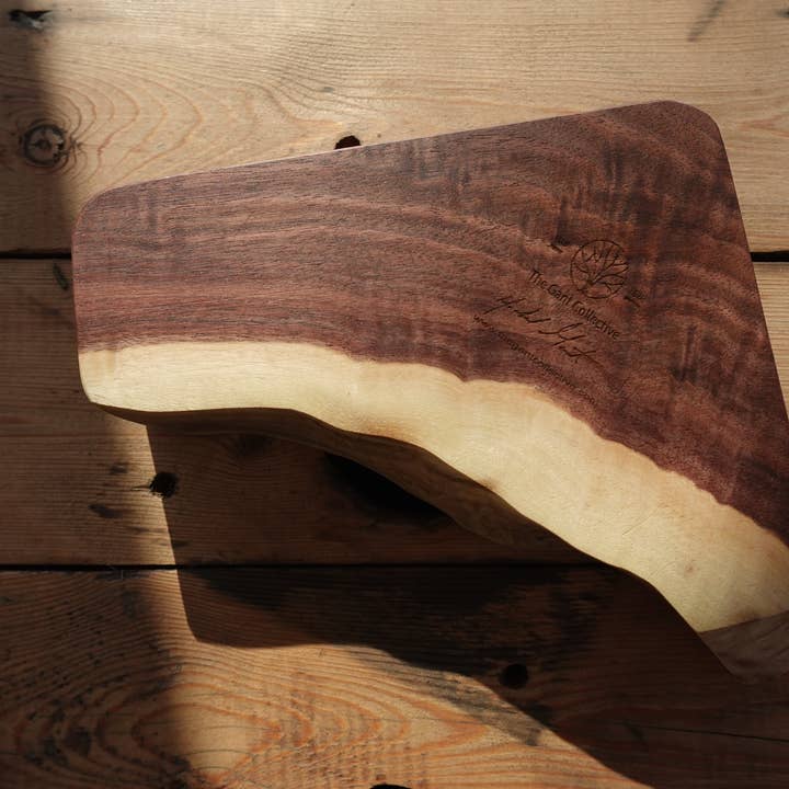 Tabuleiro de Charcutaria Moderno Esculpido em Noz de Indiana por atacado de The Gant Collective