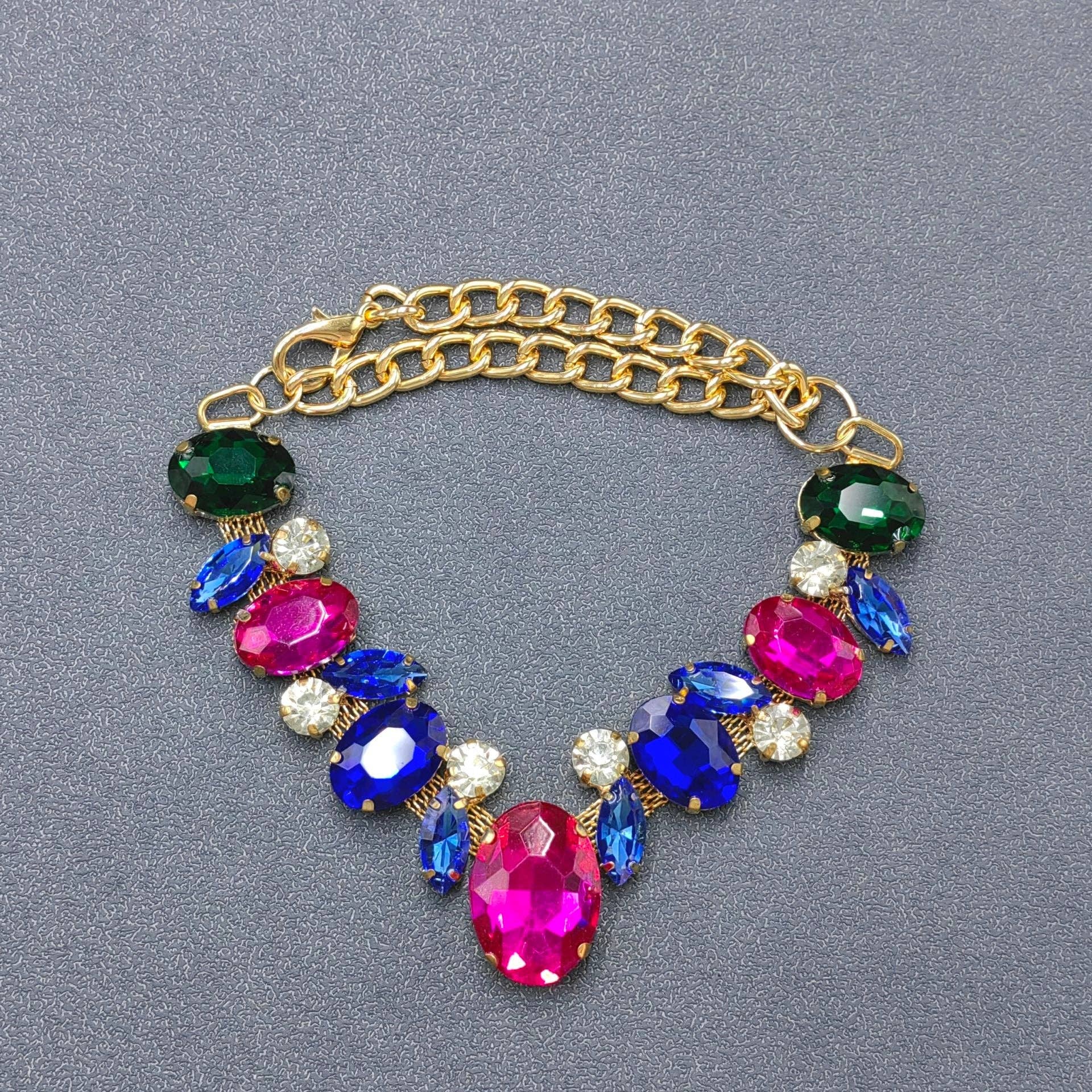 Mio Queena - Wholesale Pet Collar - Cat/Dog - Colored Glass Chain Linked Dog & Cat Pet Collar1