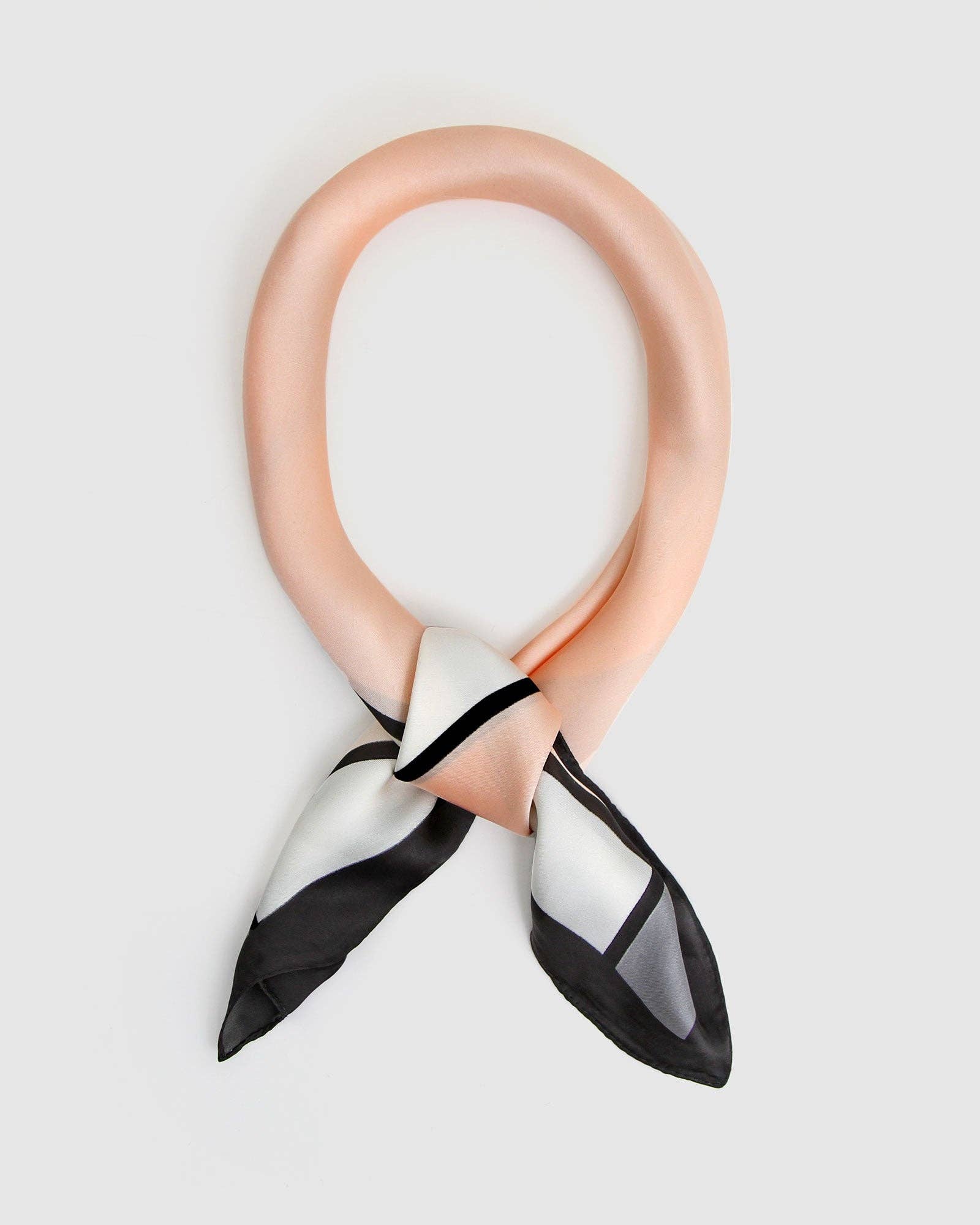 belle & bloom - Wholesale Scarf – Women's - New Yorker Fashion Scarf5