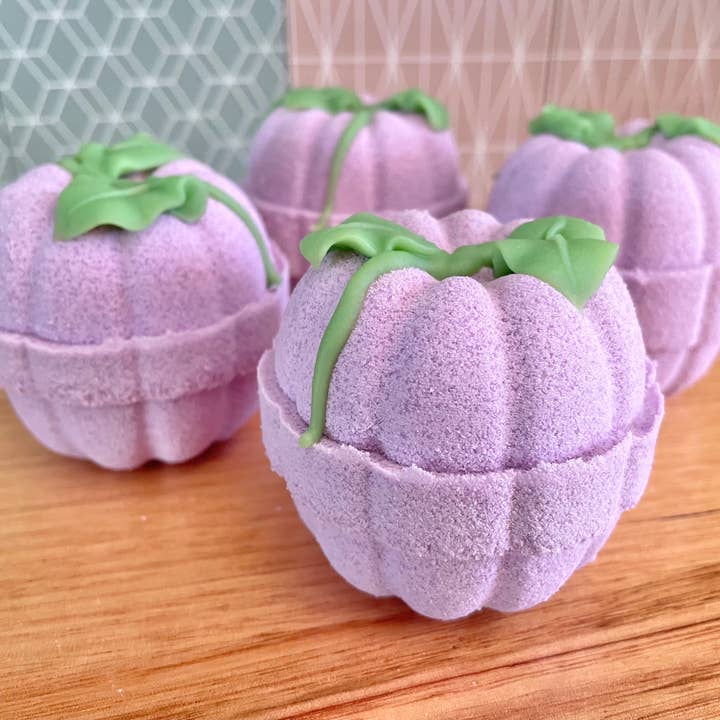 Suave Soaps - Wholesale Bath bomb/fizz - Pumpkin Goat Milk Bath Bomb5