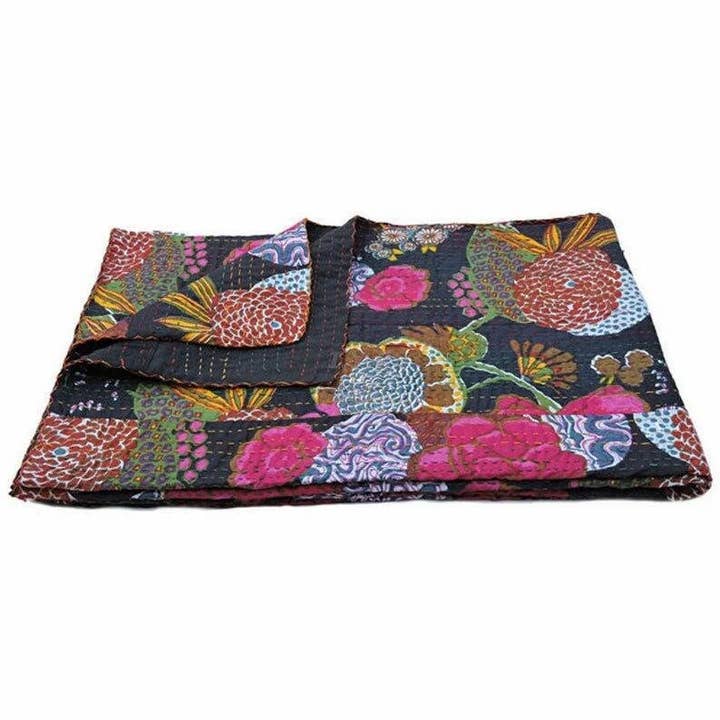GYPSY STUDIO - Wholesale Quilt - Indian Handmade Cotton Kantha Blanket Queen Bedspread Quilts3