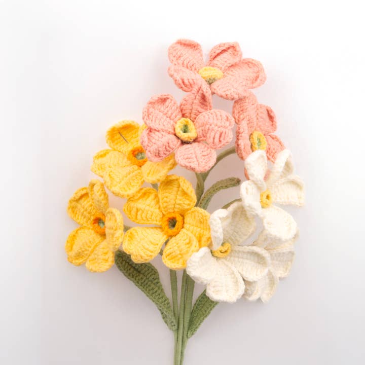 Handgemachte Häkelblume - Primel für den Großhandel von The Way to You