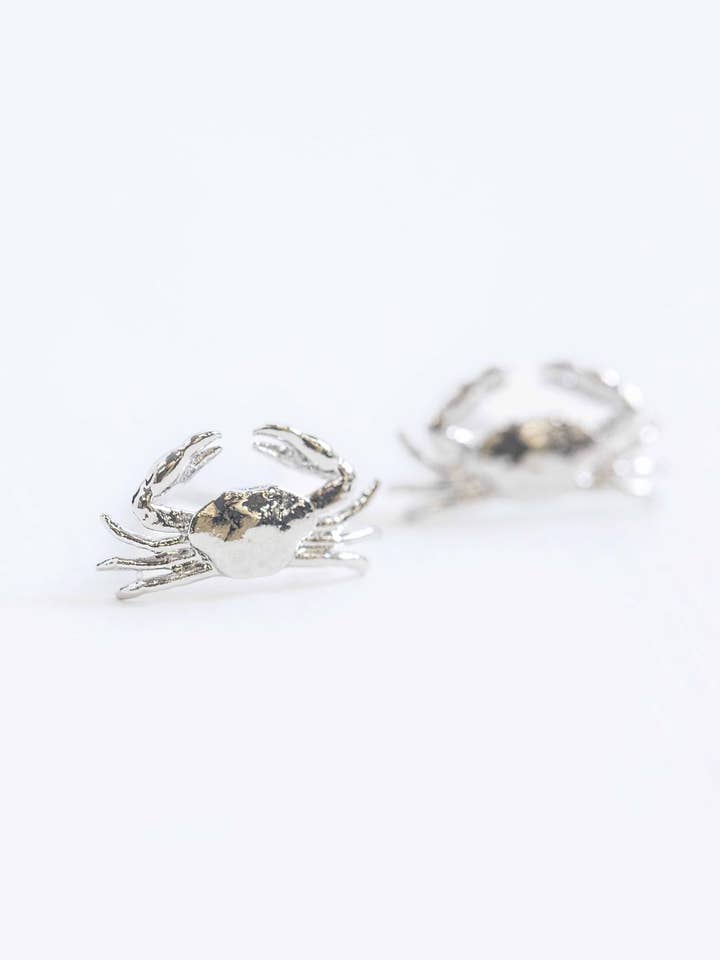 Bay Crab Earrings | Silver for wholesale by Lovoda