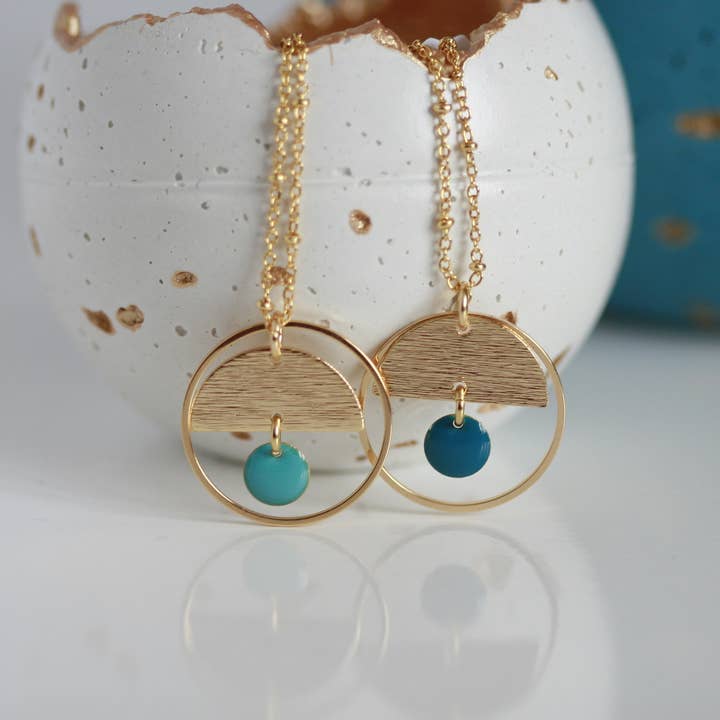 Collier Lune en Or & Émail | Céleste pour la vente par Kaiko Studio