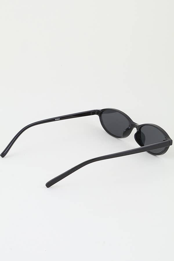 MIX Modern Chic Oval Sunglasses for wholesale on Faire3