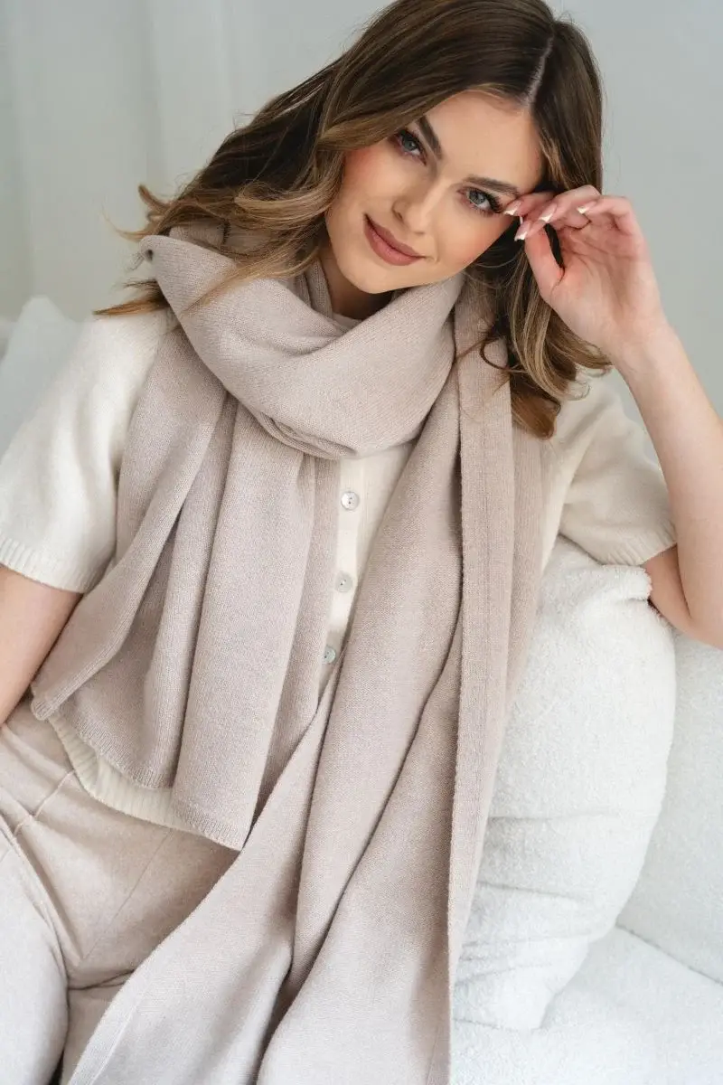 Ander - Vendita all'ingrosso Sciarpa - Donna - Sciarpa in Cashmere e Lana Merino – Eleganza e Calore Combinati8