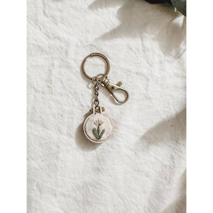 Classical Gardens - Wholesale Keychain - Women's - Hand Embroidered Flower Keychain