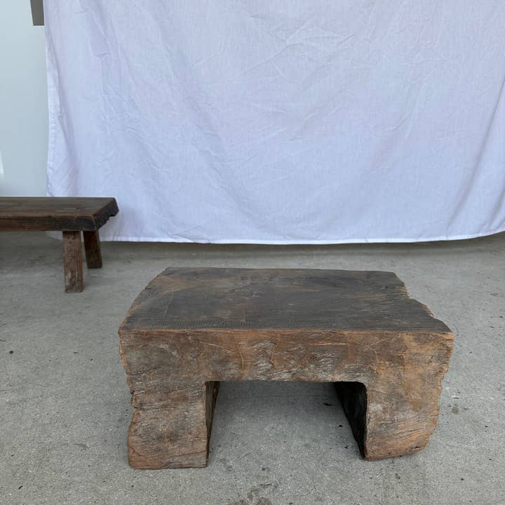 Office Objets - Wholesale Stool - Raw monoxyle organic Asian teak stool56