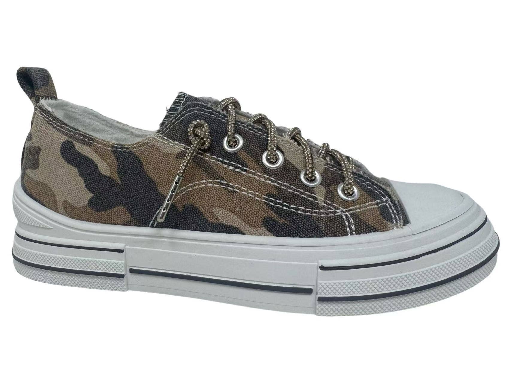 Very G - Wholesale Lifestyle Sneakers - Women's - AMAN CAMO - Women's sneaker features our updated camo print1