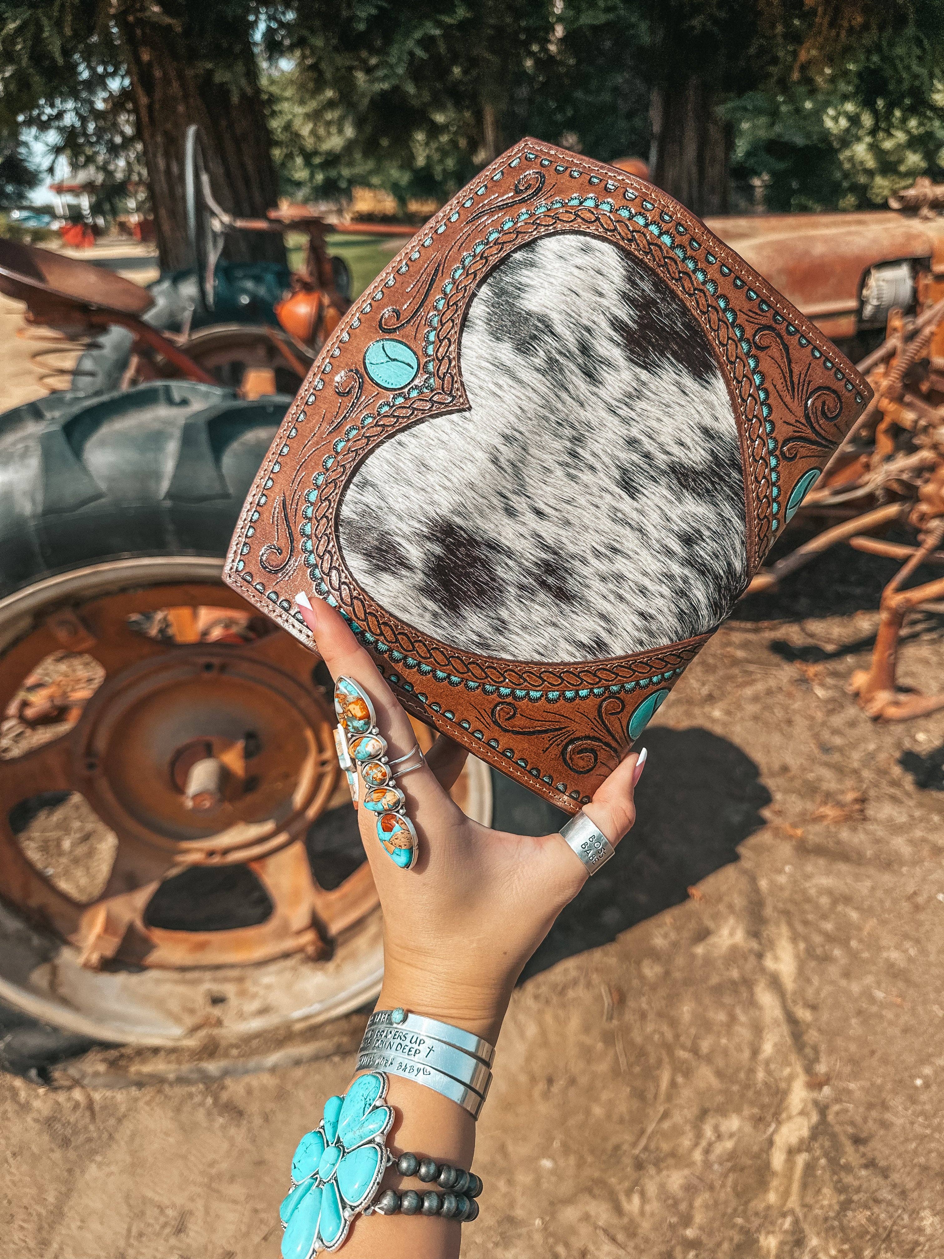 Haute Southern Hyde - Vente Portefeuille – femme - The Heart Stopper a Haute Southern Hyde de Beth Marie, en exclusivité1