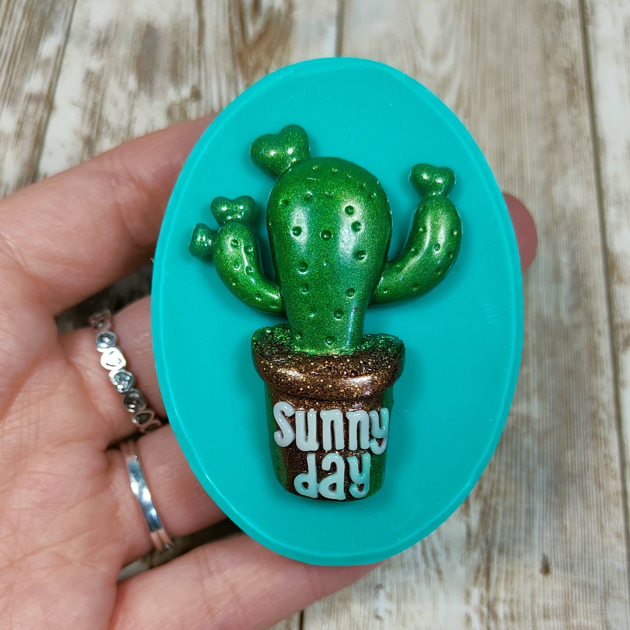 Serena Creazione di Serena Stampone - Vente Kit de bricolage - Moule Cactus Sunny Day 5cm en silicone pour résine et plâtre5