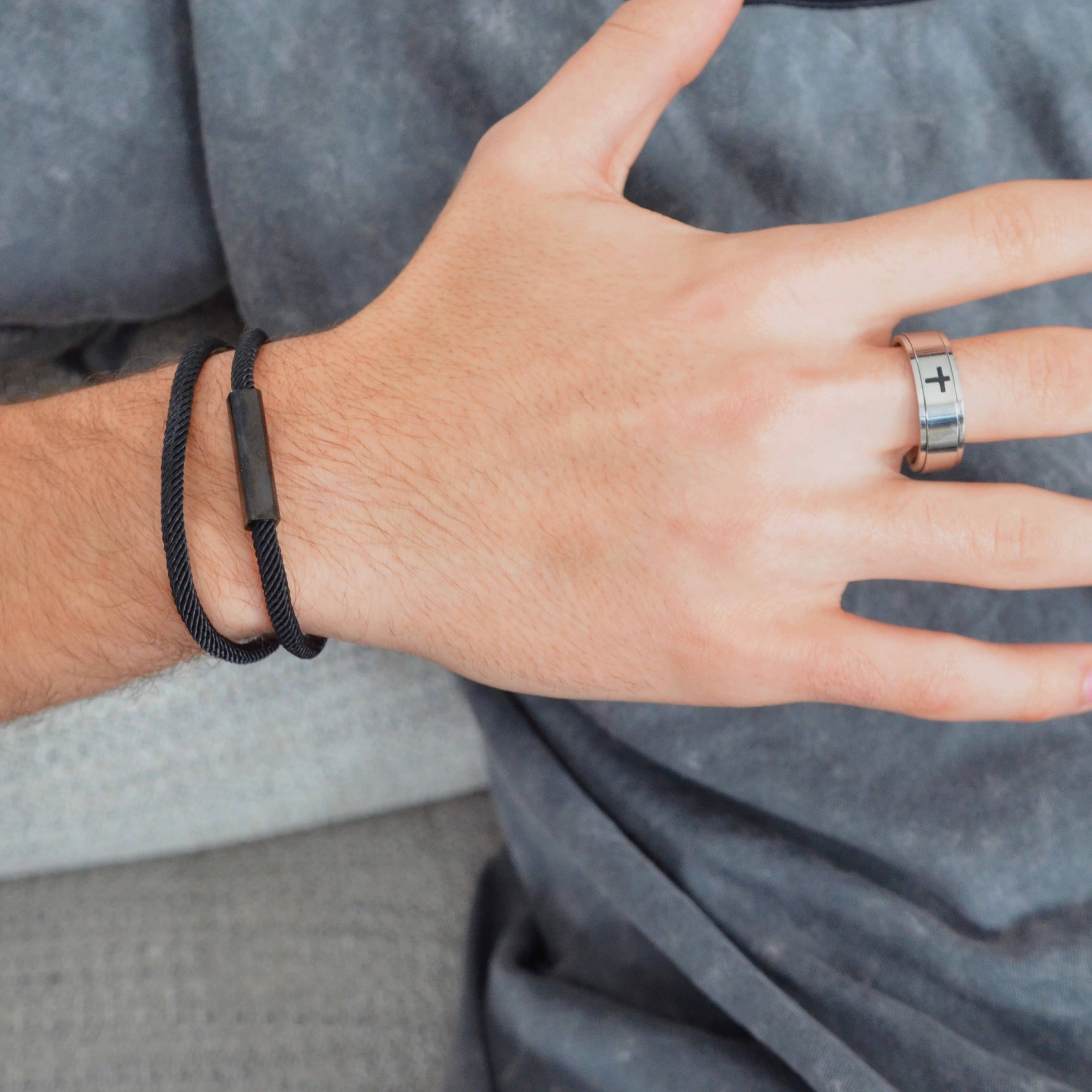 AzzaikJewelry - Wholesale Jewelry Set - Compass Minimalist Male Stainless Steel Bracelet (Copy)