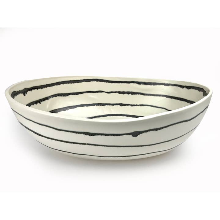 Linea Large Oval Bowl and other Purchase Wholesale formaggi on line. Free Returns & Net 60 Terms on Faire trending on Faire.