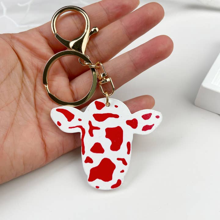 SoapElenGlen - Wholesale Keychain – Women's - Wooden bull head pendant keychain1