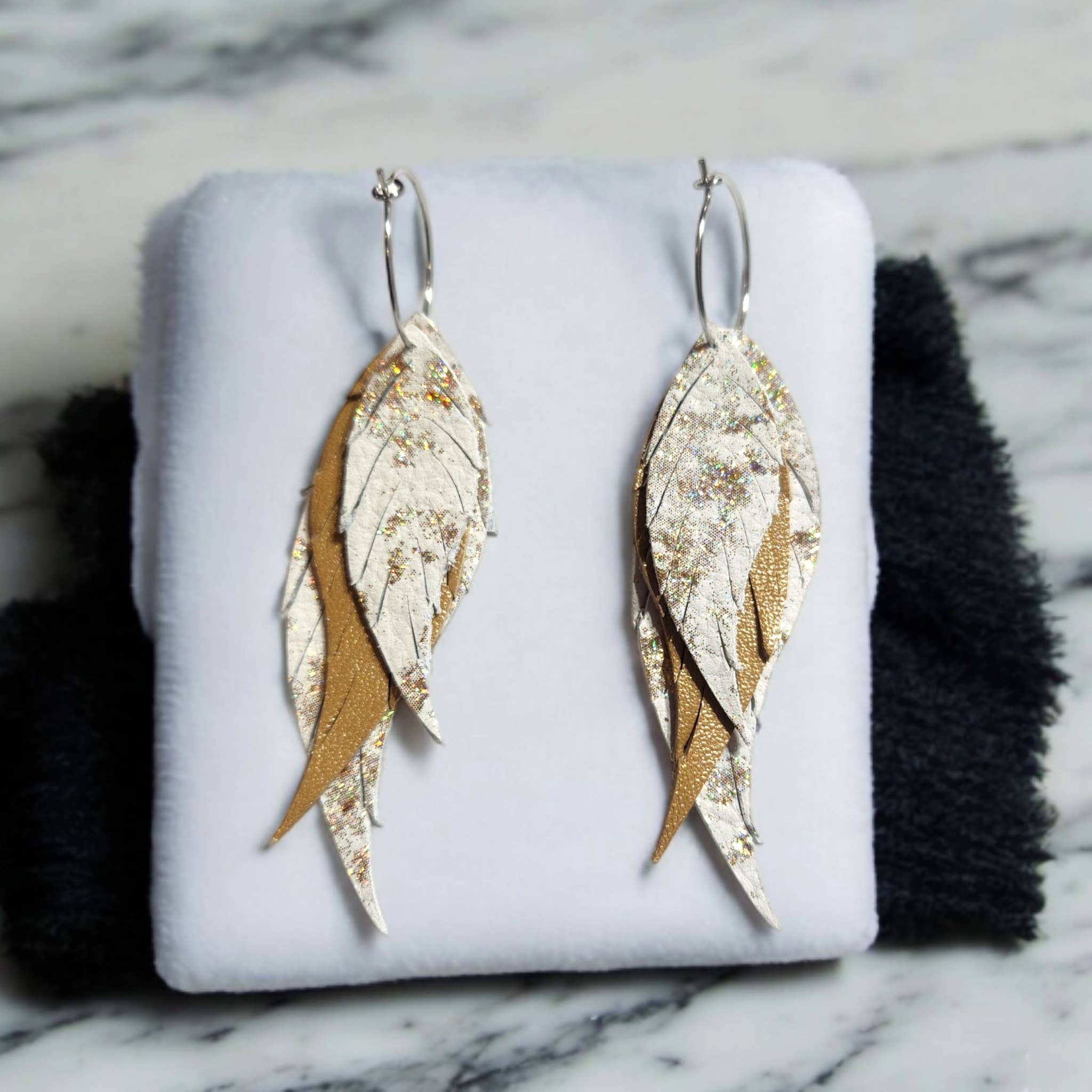 Bushleys Beauties, LLC - Wholesale Dangle Earrings - White, Gold and Tan Feathers