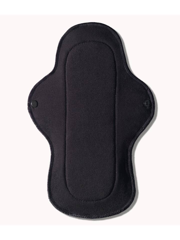 Svart Super Pad för wholesale på Faire