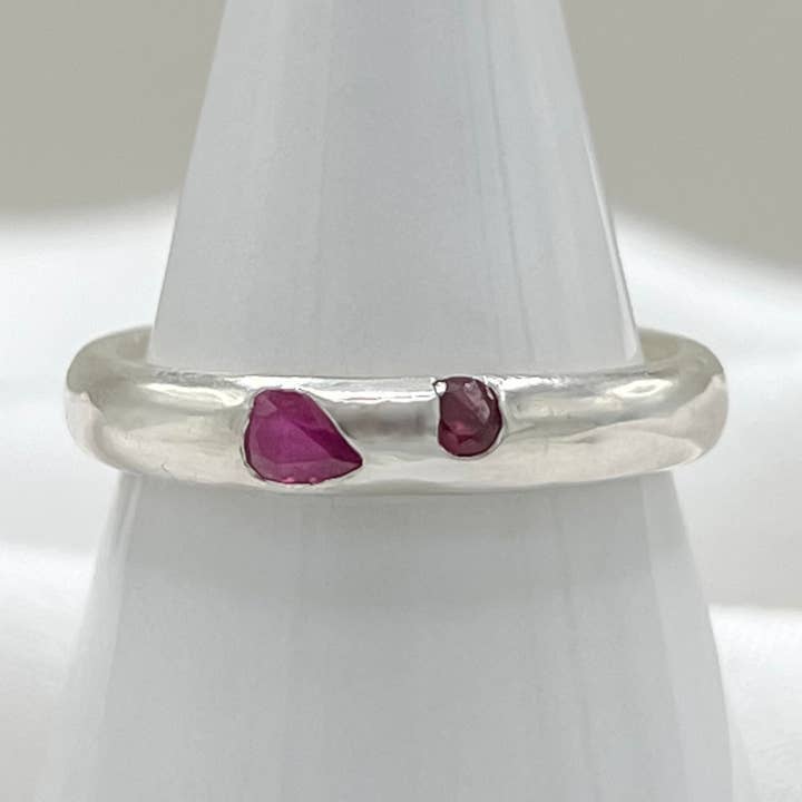 #6 Rubin 2 sten för wholesale av Amory C Jewelry