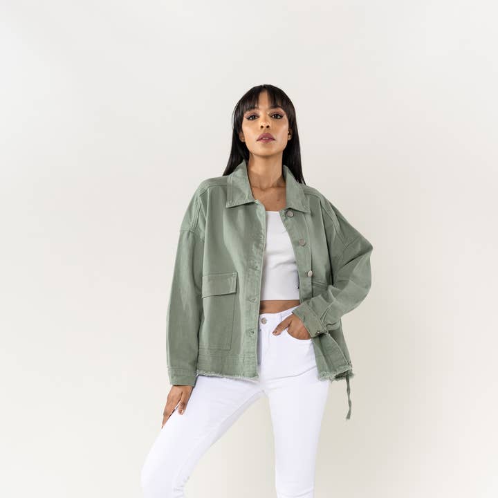 Oversized Denim Jacket Nina Carter large pockets S562 and other Purchase Wholesale veste en jean. Free Returns & Net 60 Terms on Faire trending on Faire.