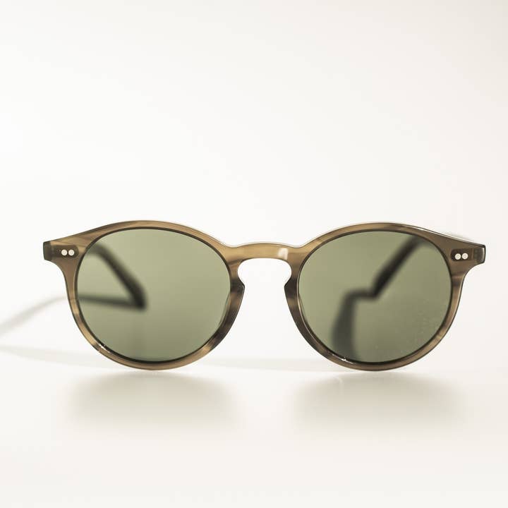 Cedric (oliv) för wholesale av Essential Glasses