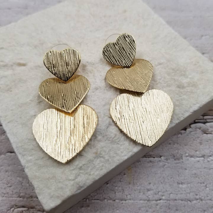 Stakkede hjerteøreringe | Guld & Sølv for engroshandel hos Treasure Wholesale