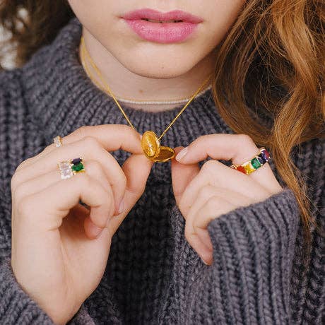 LOWLITA & U - Wholesale Pendant/Charm Necklace - Wind Rose Silver Necklace2