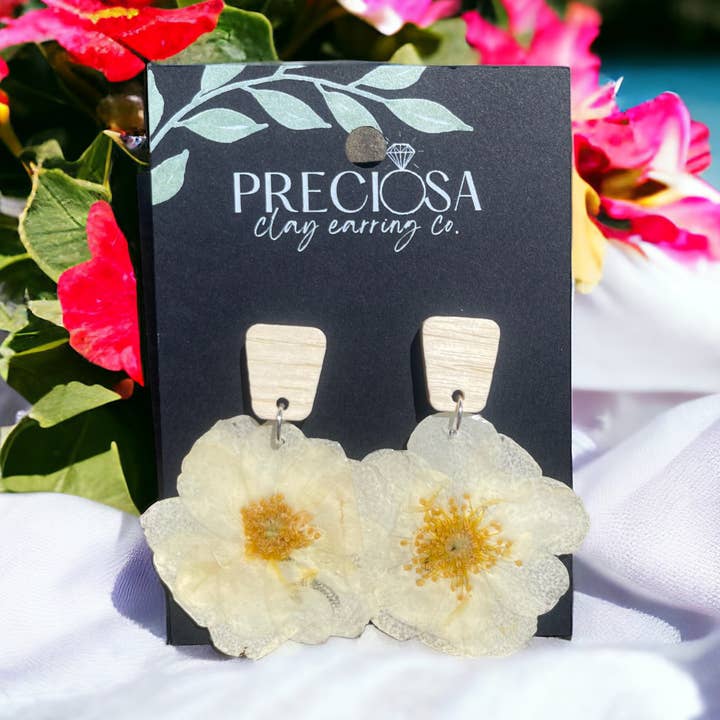 Blonde Kwai Lei für den Großhandel von Preciosa Jewelry Co.