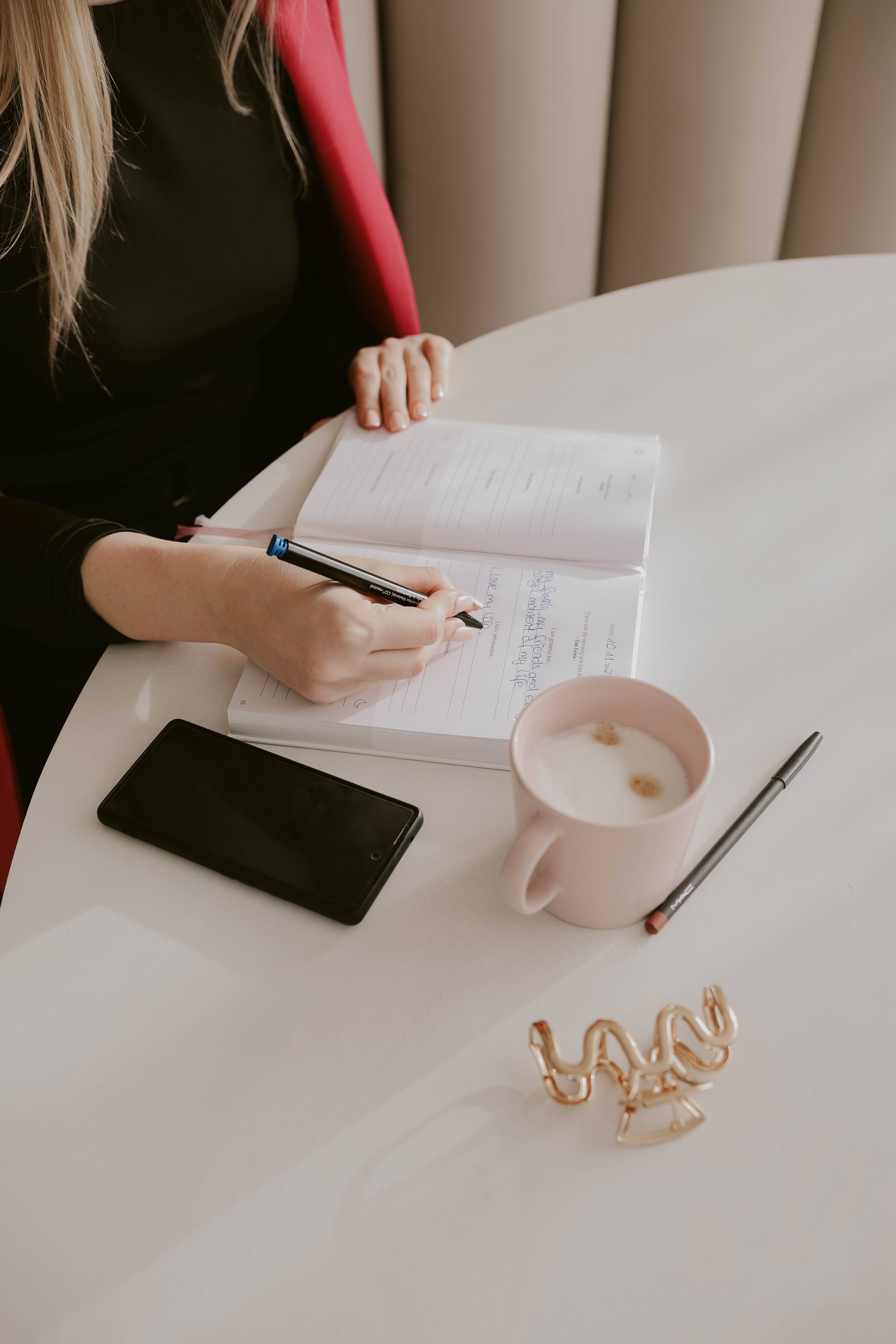 Pretty & Mindful - Wholesale Journal/Diary - Gratitude | Gratitude & Self-Love Journal6