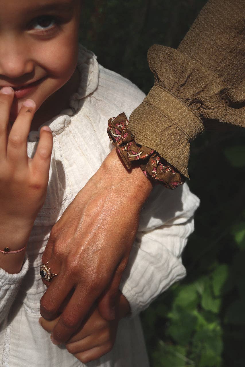 Maho - Wholesale Scrunchie - Women's - Bridget Olive Flowers6