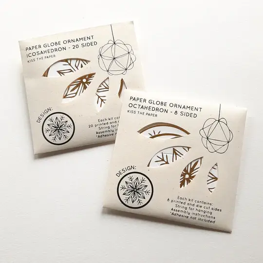 Kiss The Paper - Vente Kit de bricolage - Kit de décoration en forme de globe, Snowflake Out, 20 faces, or/blanc2