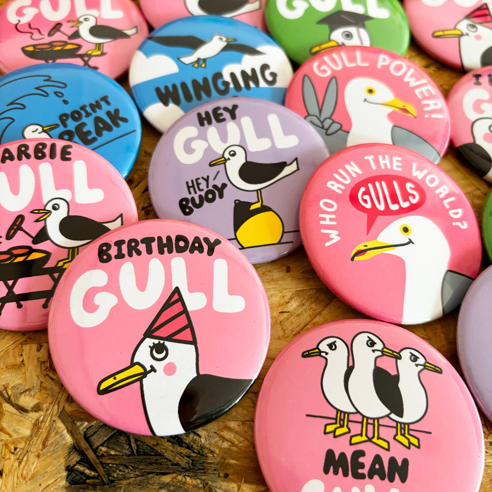 hello DODO – wholesale Lapel pin/button – Big Bestseller Seagull Badge Mixture by hello DODO1