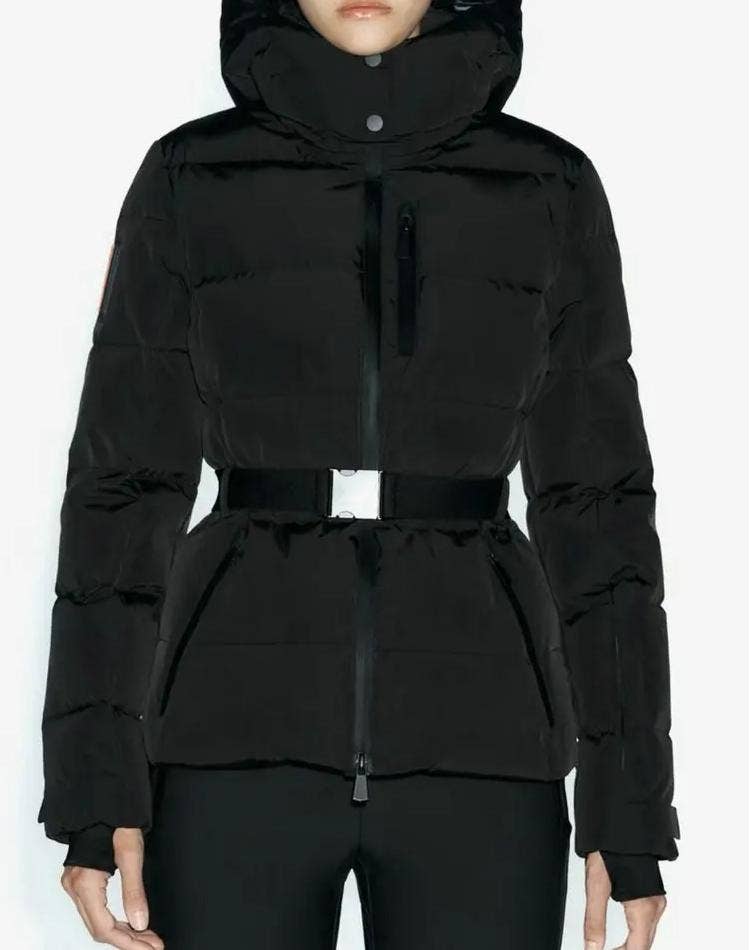 Rosa Clothing - Wholesale Coat - Women's - Printed hooded ski padded quilted jacket with belt1