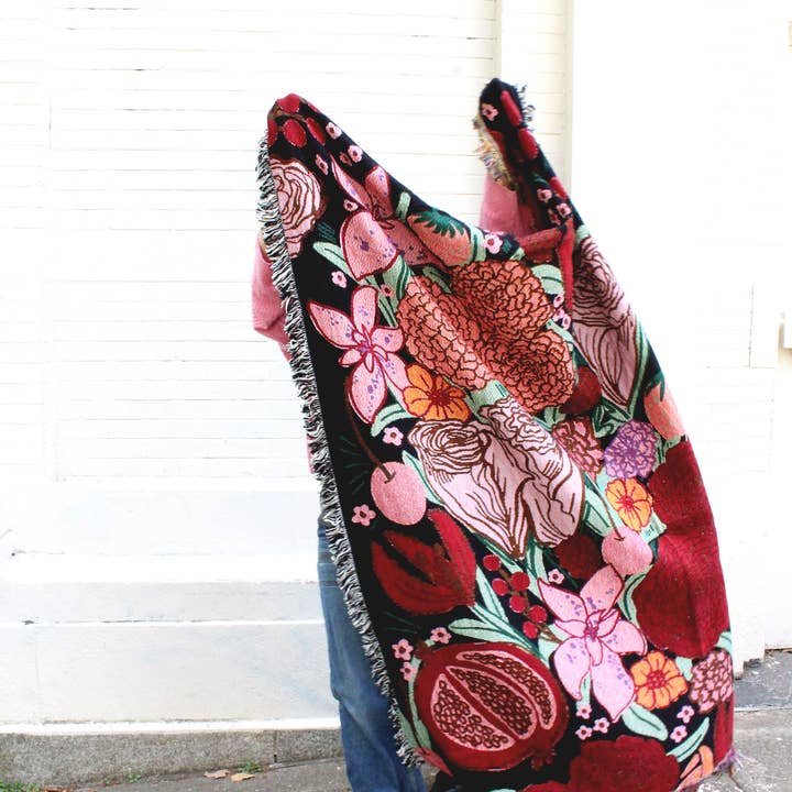 Calhoun & Co. - Wholesale Throw Blanket - Fruity Floral Tapestry Blanket 5