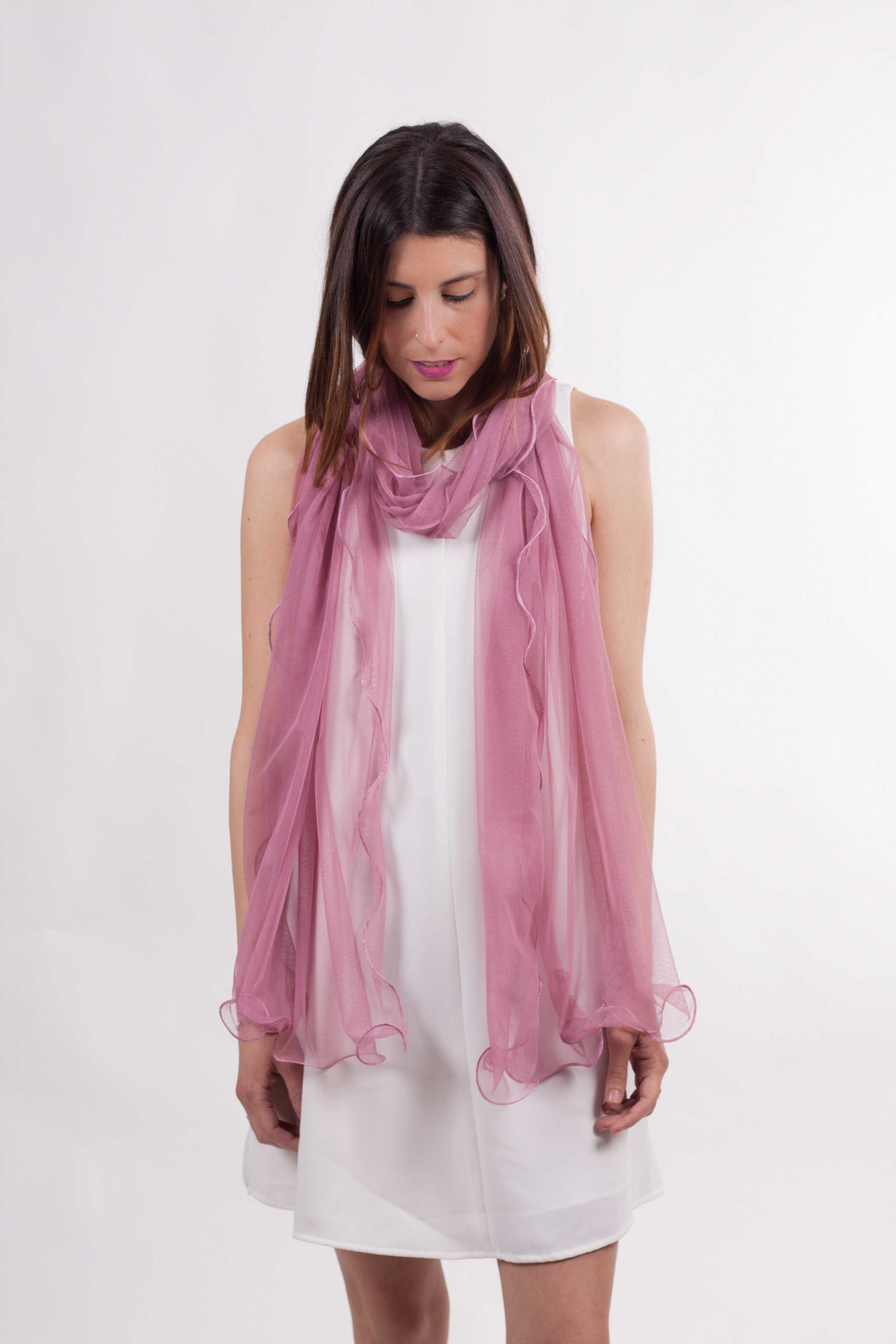 MR Complements - Vente Écharpe – femme - Châle en tulle grande taille aux bords ondulés13