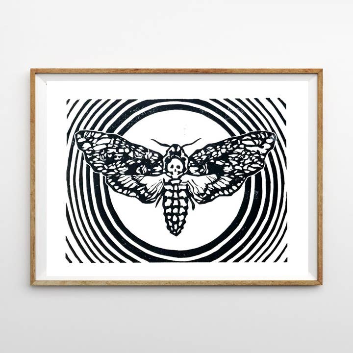 Deathhead Moth Linocut Print, 8 af 6 i for engroshandel hos Hannah Guthrie Designs