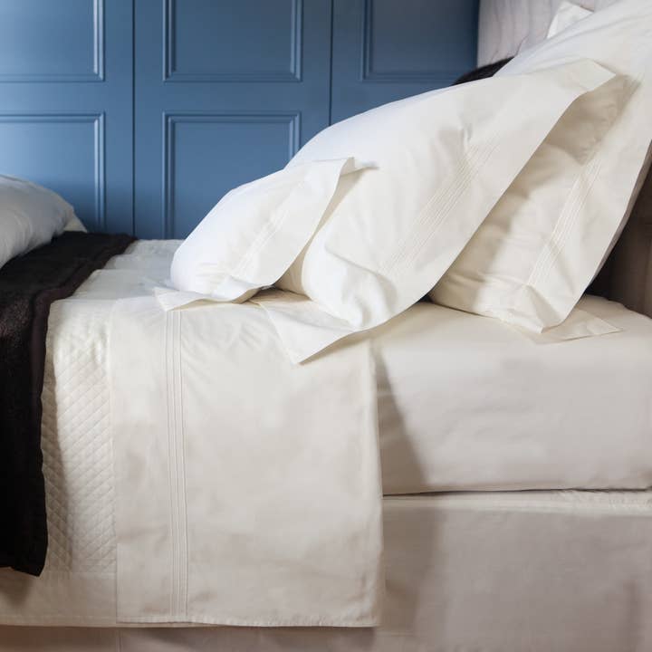 Drap plat Palazzo Vanilla pour la vente par Dormitory